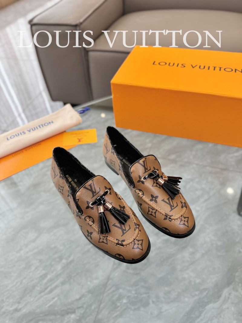 Louis Vuitton Low Shoes